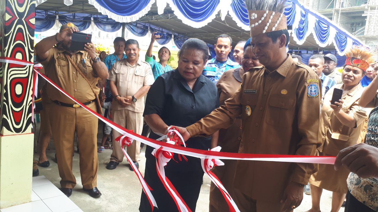 Toko Sepatu Gardena Cikijing Pusat Perbelanjaan